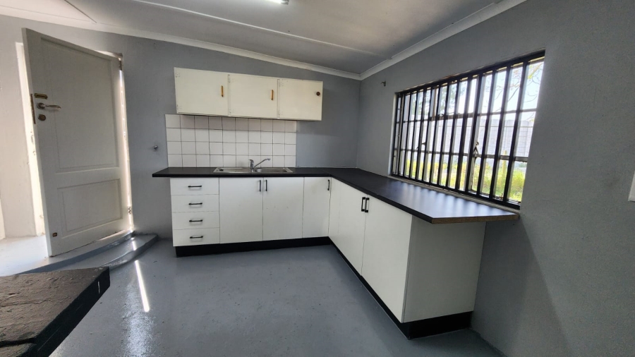 To Let 4 Bedroom Property for Rent in Joostenberg Western Cape